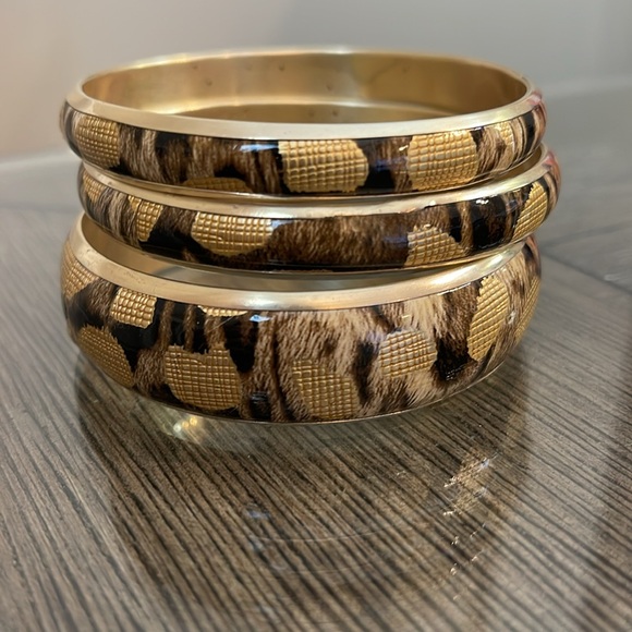 Vintage Brass & Vinyl Chic Gold and Animal Print Bangles - Picture 4 of 16